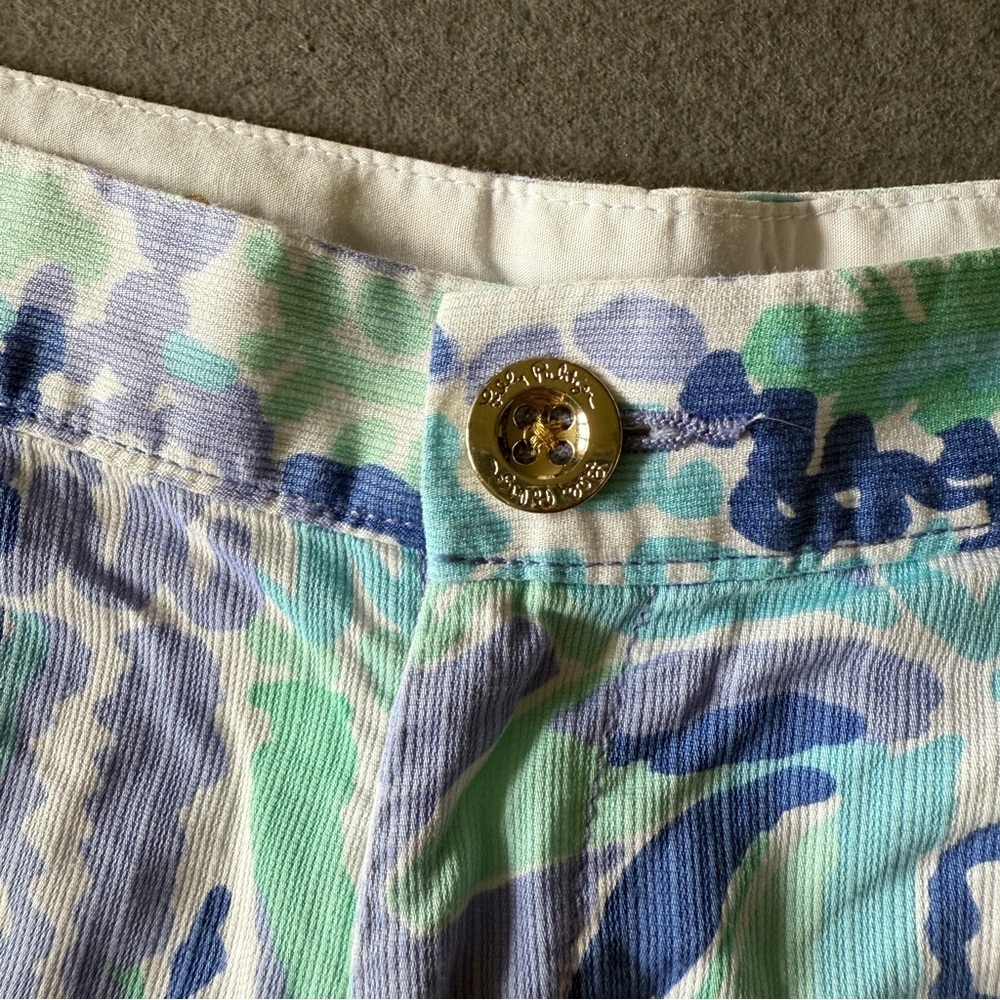 Lilly Pulitzer Women's Lilac Nice Buttercup Shorts 2 - Picture 3 of 8